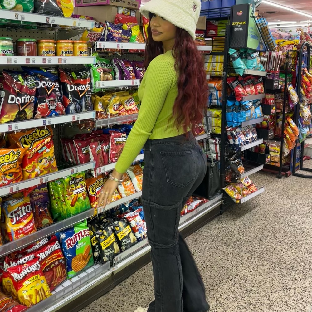 high waisted black jeans